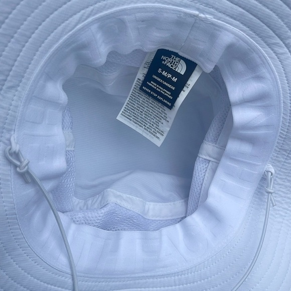 The North Face Horizon Breeze Brimmer Hat White Small / Medium main image 3